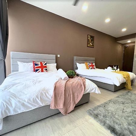 Free Parking # 2 Bed Family Bellsuite - Sepang Klia Kota Warisan Экстерьер фото