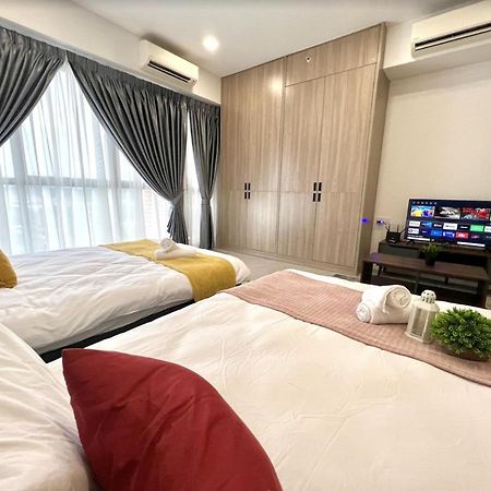Free Parking # 2 Bed Family Bellsuite - Sepang Klia Kota Warisan Экстерьер фото