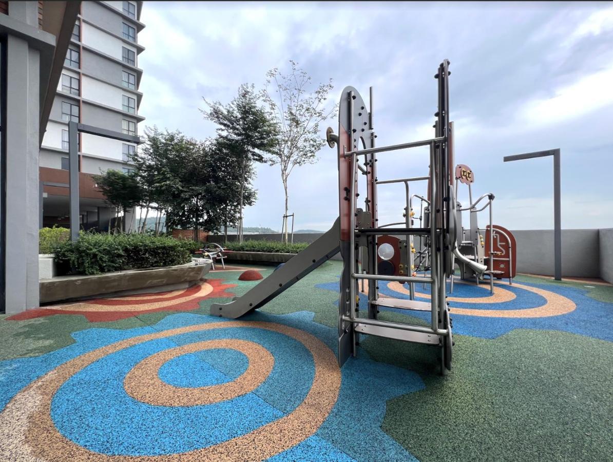 Free Parking # 2 Bed Family Bellsuite - Sepang Klia Kota Warisan Экстерьер фото
