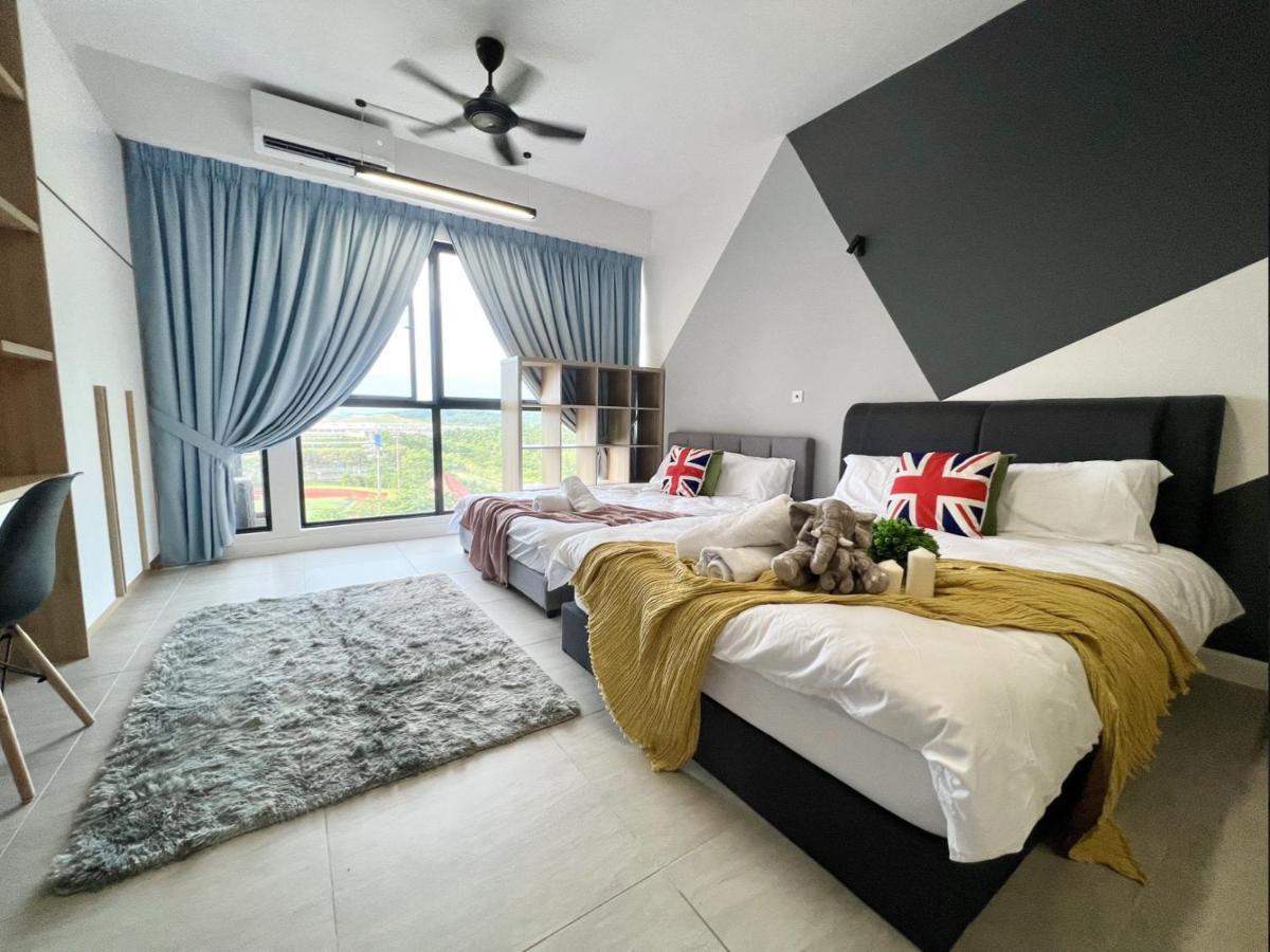 Free Parking # 2 Bed Family Bellsuite - Sepang Klia Kota Warisan Экстерьер фото
