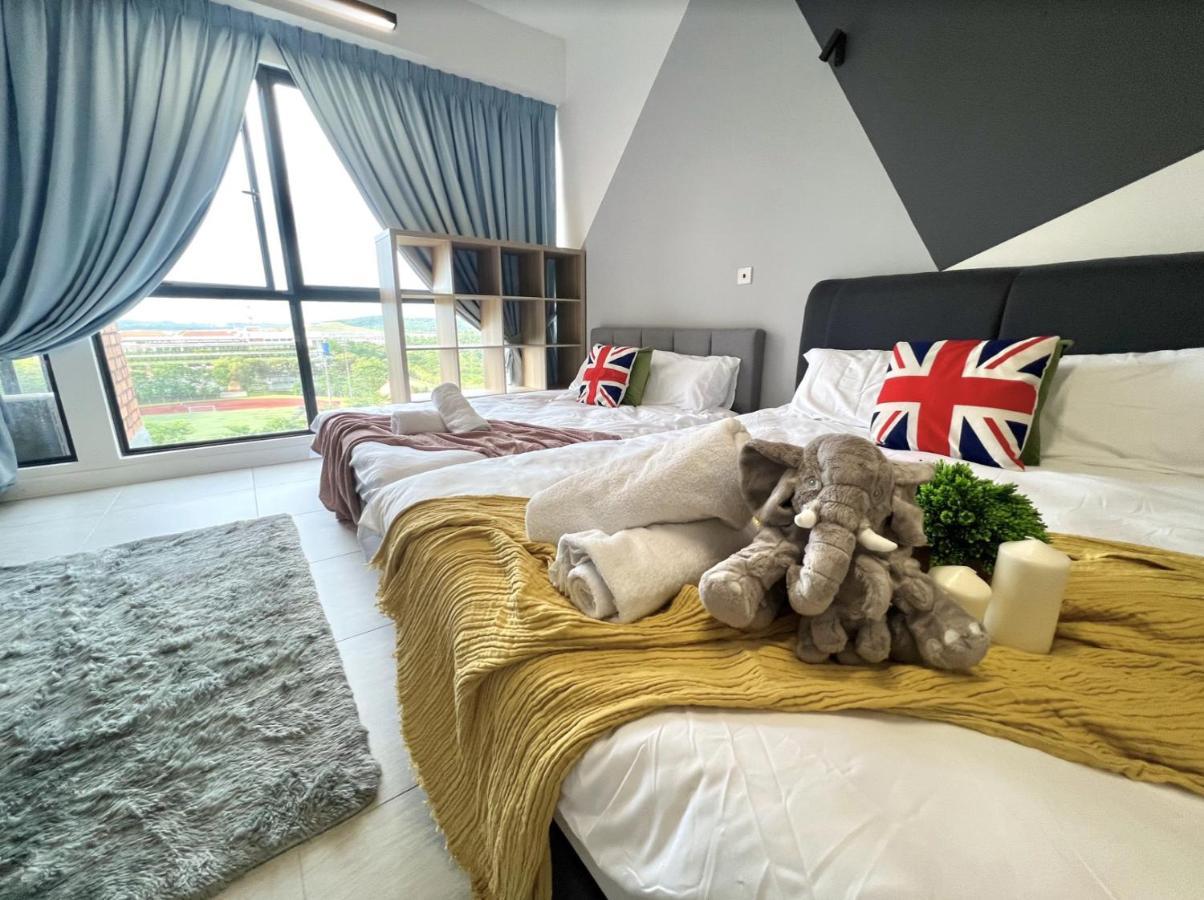 Free Parking # 2 Bed Family Bellsuite - Sepang Klia Kota Warisan Экстерьер фото