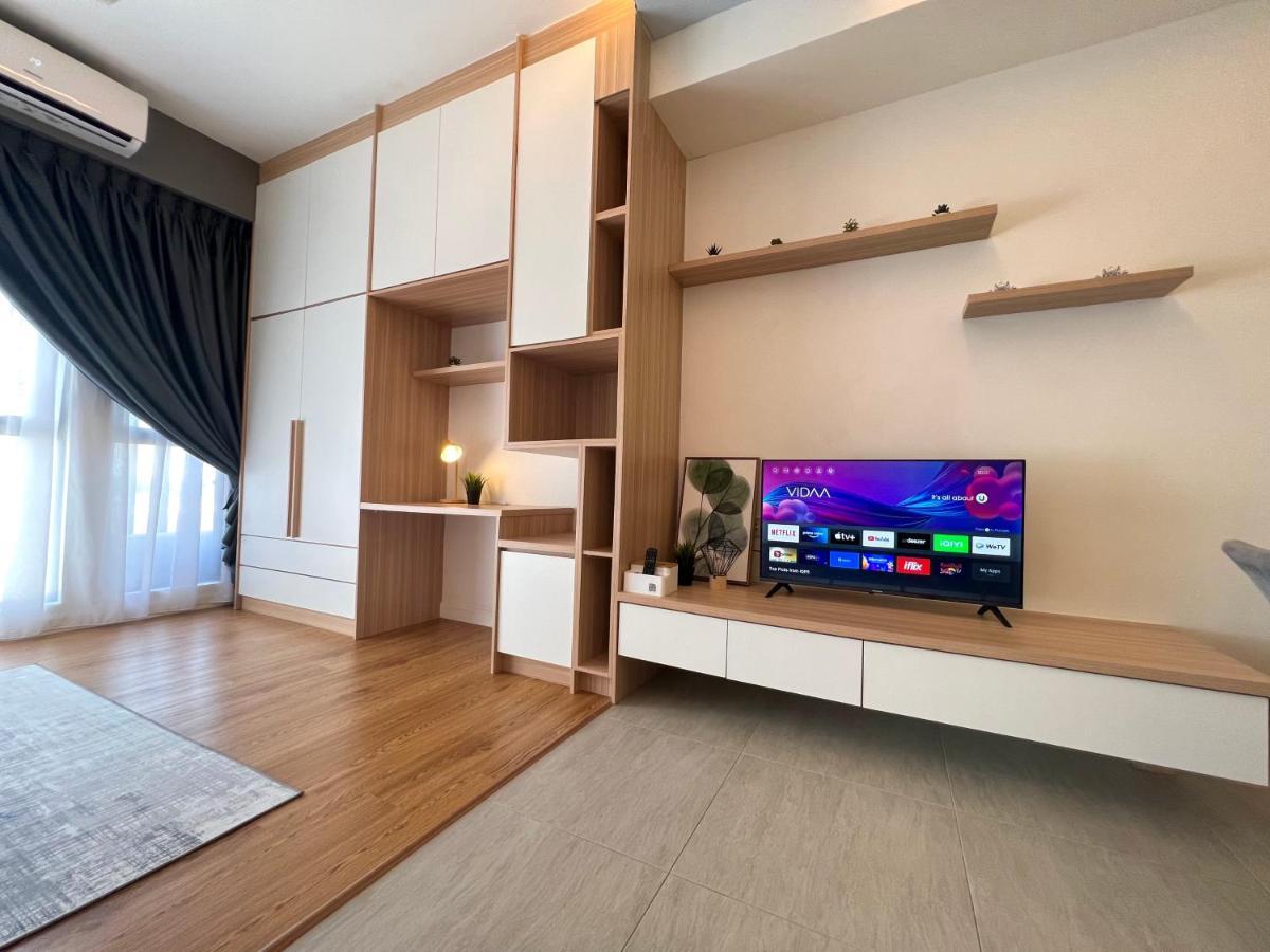 Free Parking # 2 Bed Family Bellsuite - Sepang Klia Kota Warisan Экстерьер фото
