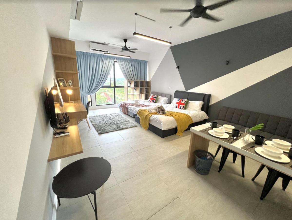 Free Parking # 2 Bed Family Bellsuite - Sepang Klia Kota Warisan Экстерьер фото
