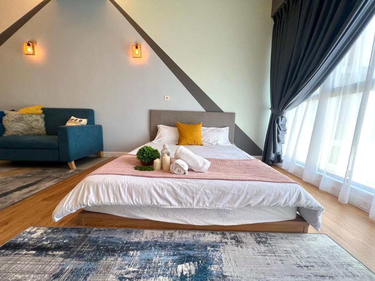 Free Parking # 2 Bed Family Bellsuite - Sepang Klia Kota Warisan Экстерьер фото