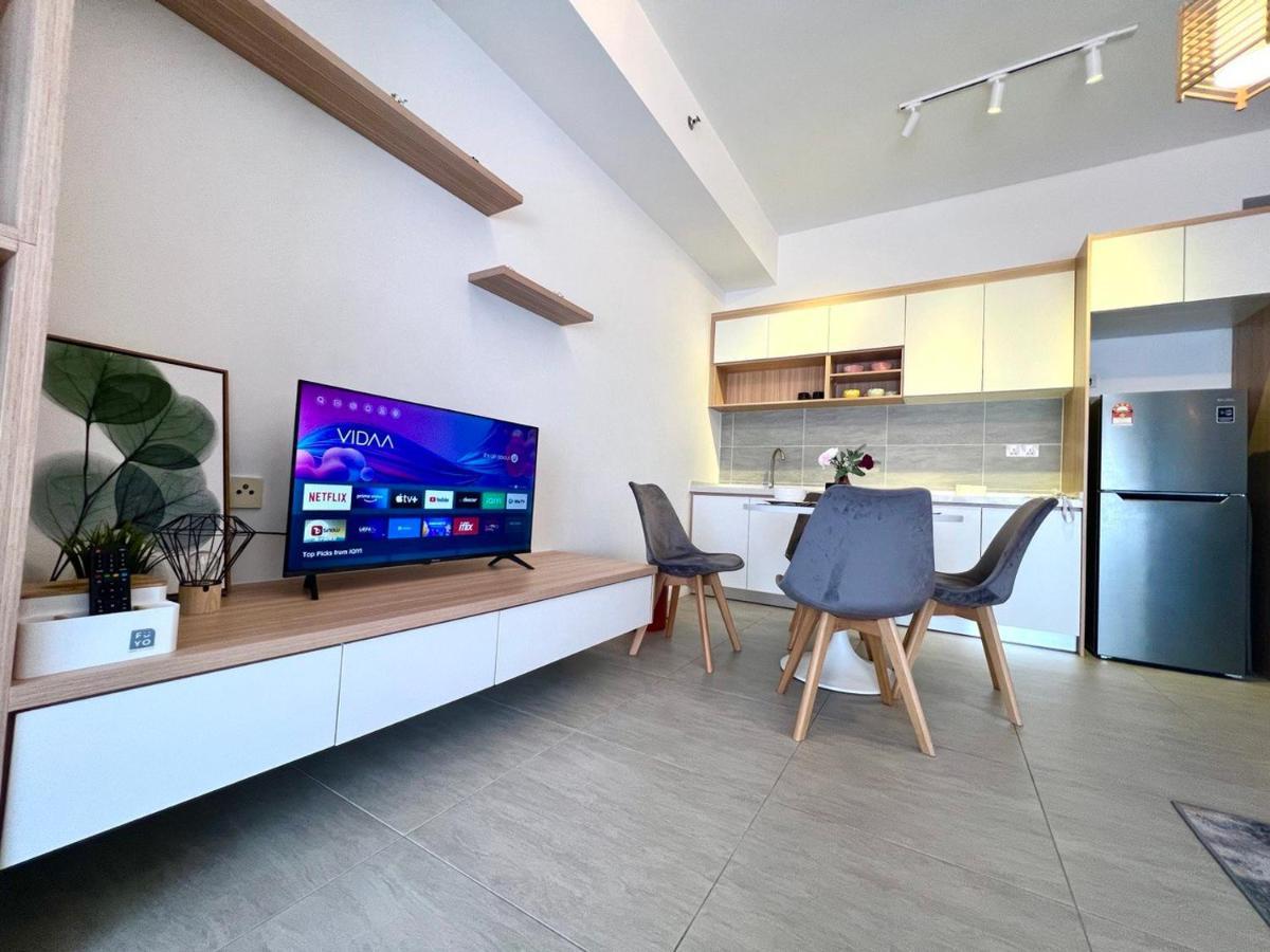 Free Parking # 2 Bed Family Bellsuite - Sepang Klia Kota Warisan Экстерьер фото