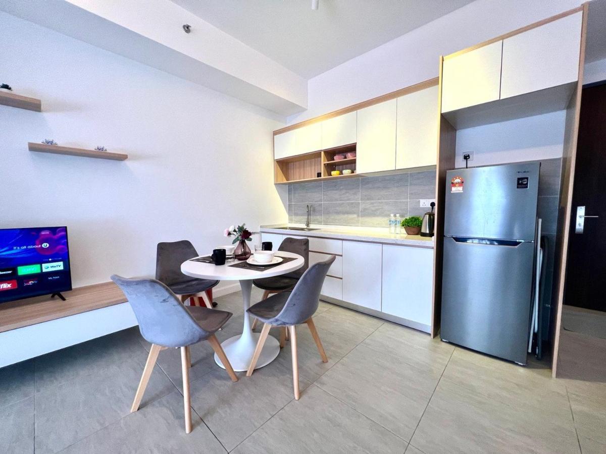 Free Parking # 2 Bed Family Bellsuite - Sepang Klia Kota Warisan Экстерьер фото