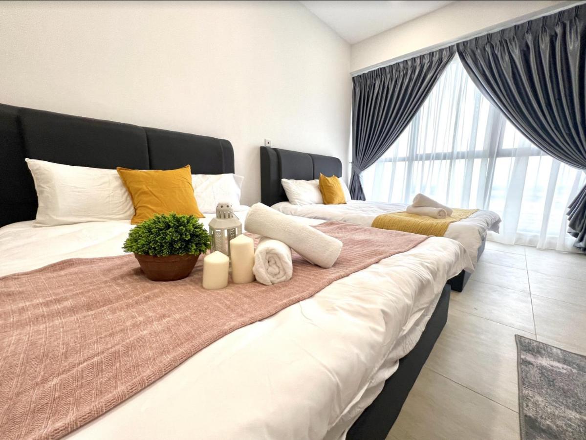 Free Parking # 2 Bed Family Bellsuite - Sepang Klia Kota Warisan Экстерьер фото